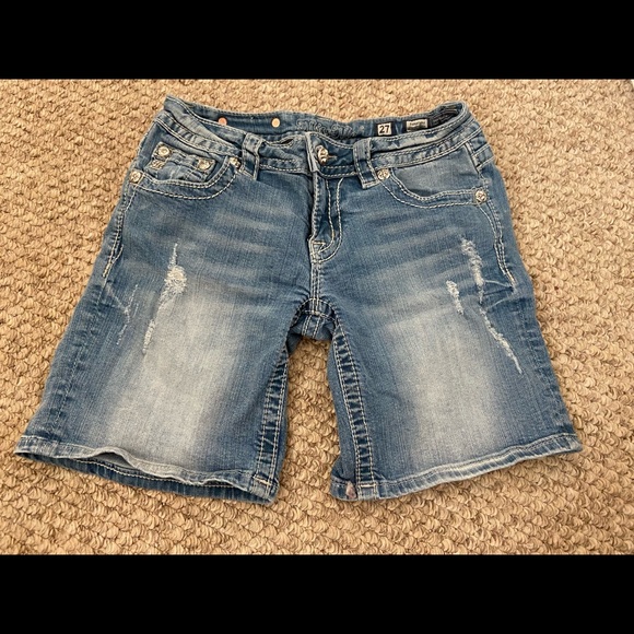 Authentic Miss Me Jean Shorts! Beautiful pink, teal and diamonds! Good condition - Picture 4 of 6